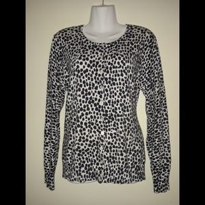 Old Navy Cheetah Print Button Long Sleeve Top